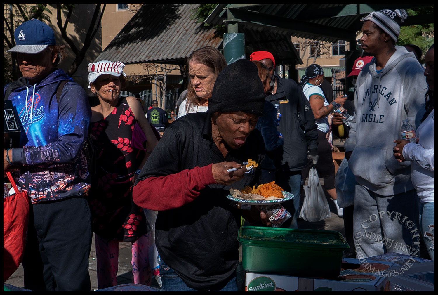 Feeding the homeless, San Julian Park, Skid Row, LA, Christmas Day 2018