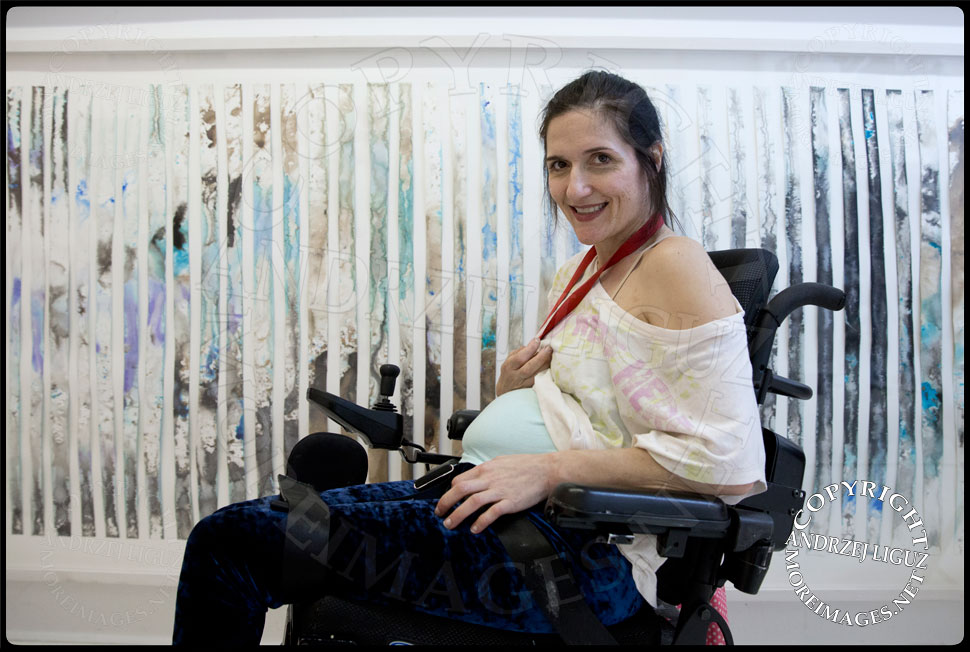 Artist Theresa Byrnes pregnant with her son Sparrow Joe Louis 2013-10-12 in her East Village Gallery 'Suffer' © Andrzej Liguz/moreimages.net. Not to be used without permission