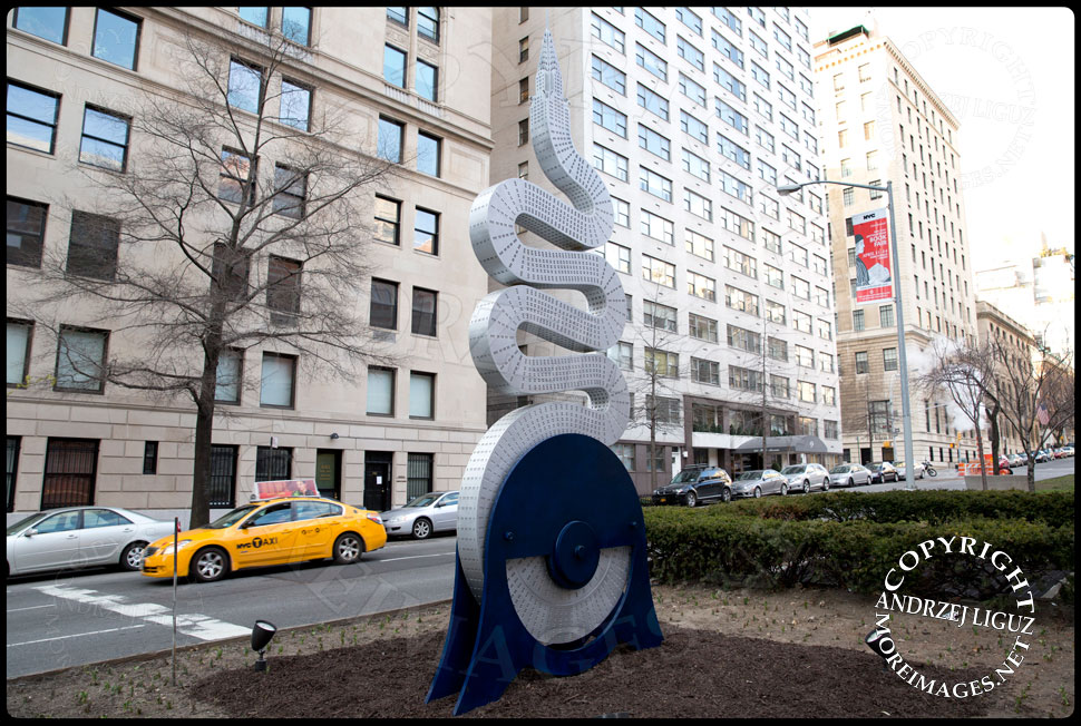 Chrysler Sculpture, Park Ave and 66th St © Andrzej Liguz/moreimages.net. Not to be used without permission