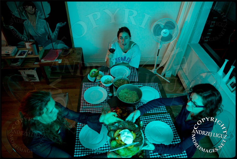 Sunday Supper Club © Andrzej Liguz/moreimages.net. Not to be used without permission